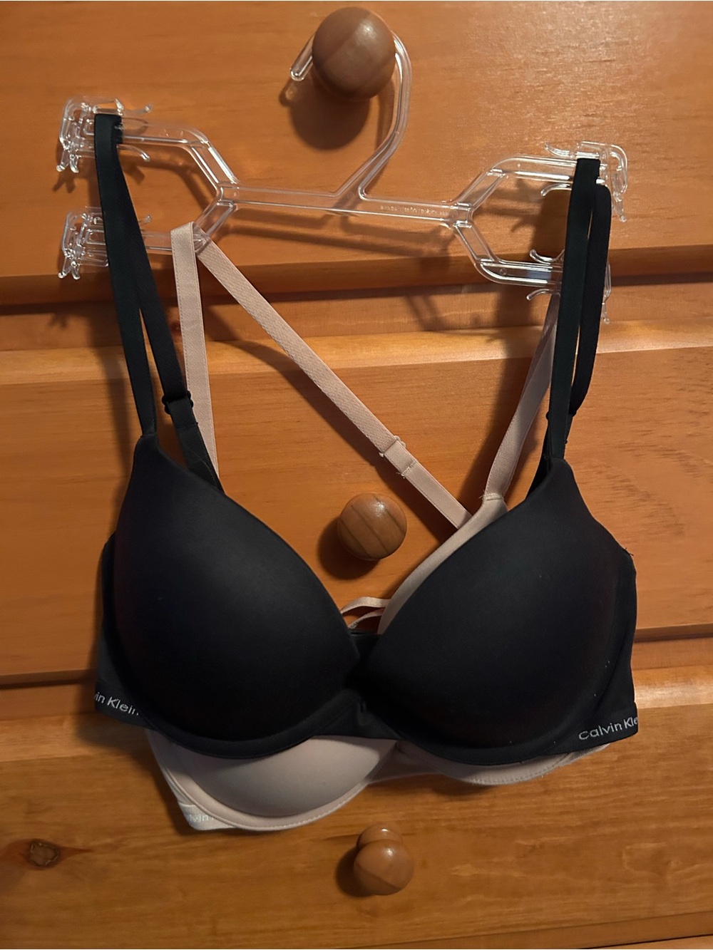 Calvin Klein Women’s Convertible Black & Nude T-Shirt Bras 32C